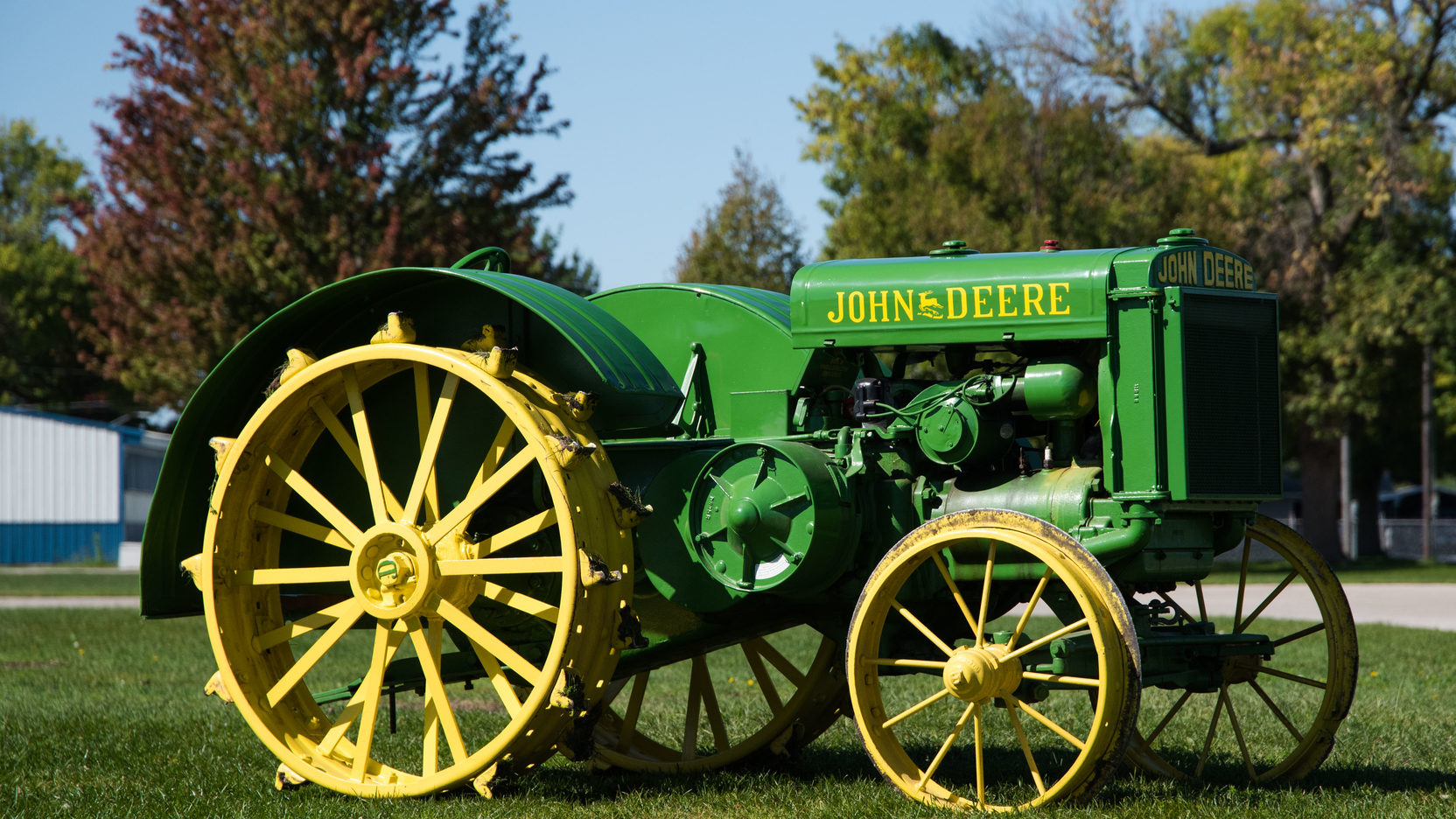 Бульдозеры John Deere