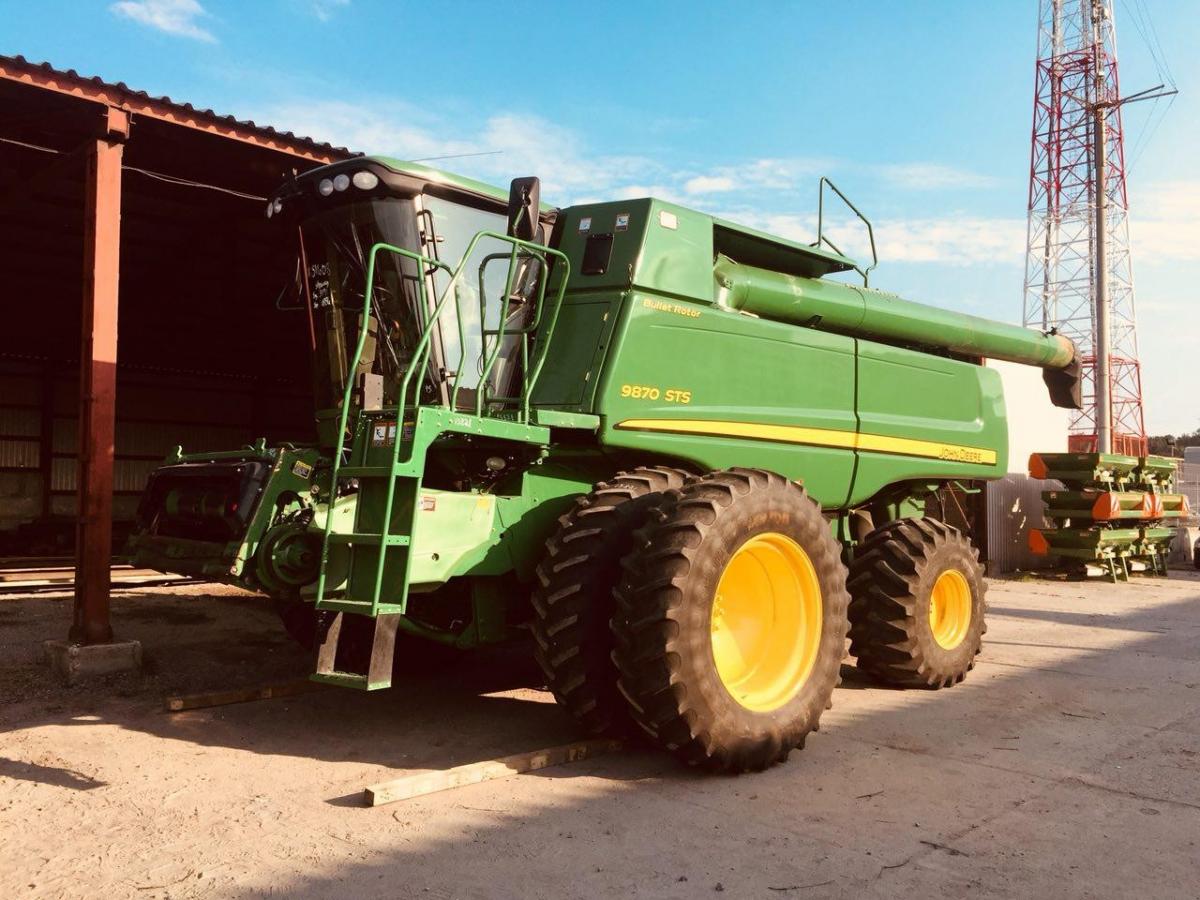 уборочный комбайн как производительная сельскохозяйственная техника