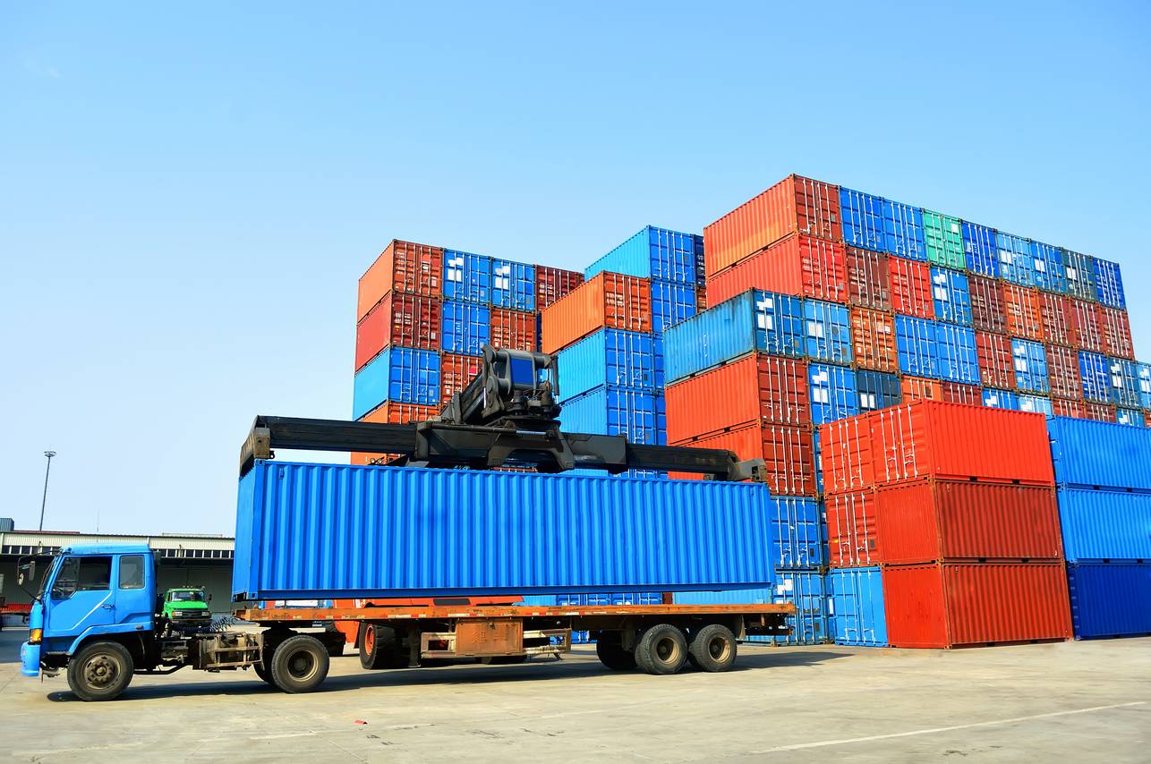 использования контейнеров при грузоперевозки