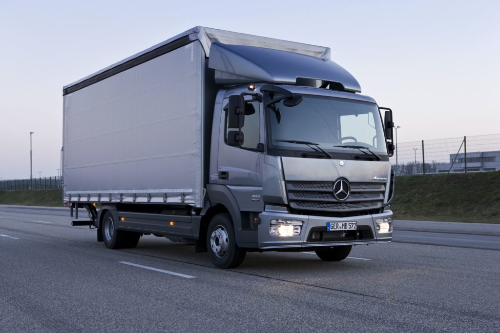 Мерседес-Бенц атего 