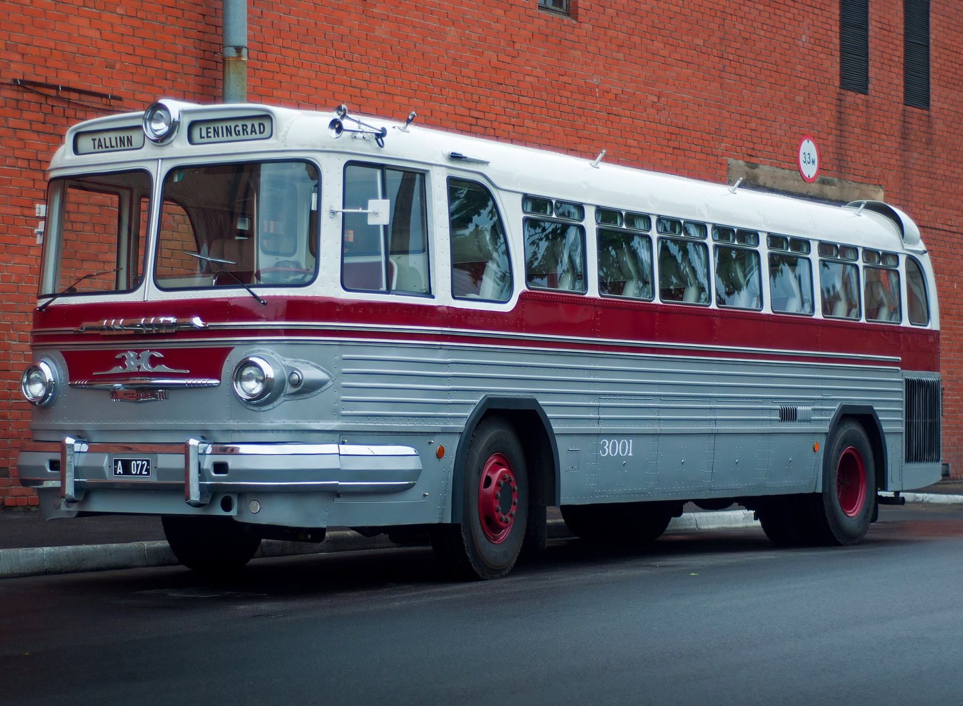 обзор описание междугороднего автобуса ЗИС 127