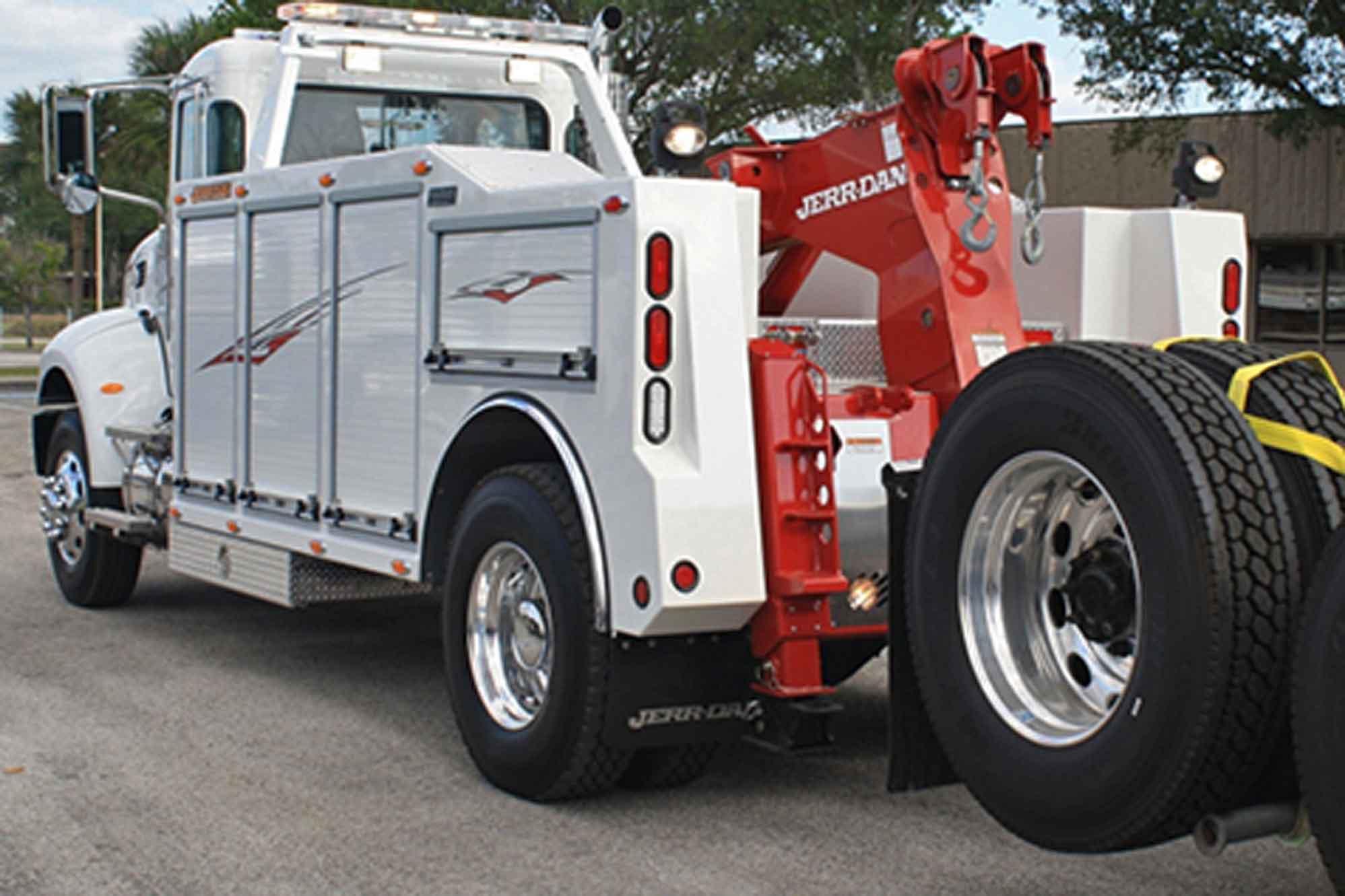 грузовые эвакуторы из США