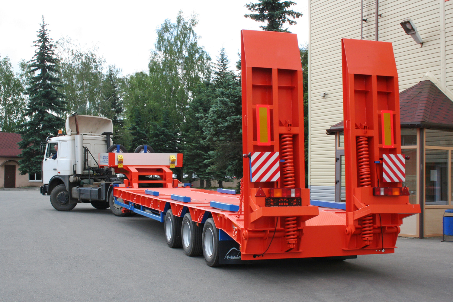 низкорамные тралы 