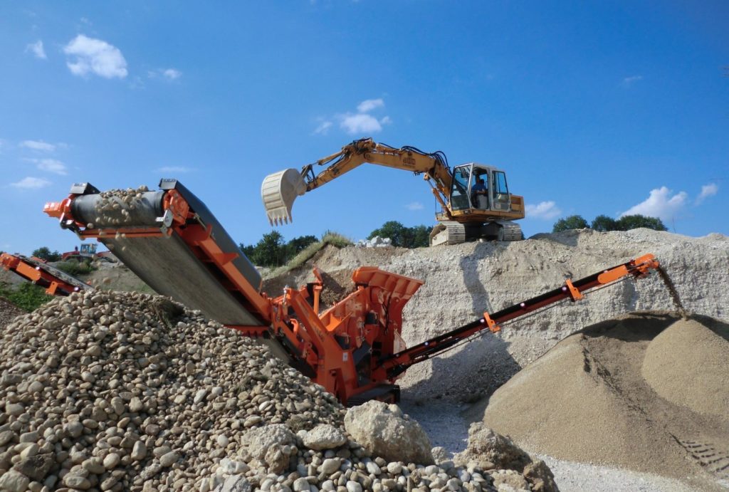 новая спецтехника для дробильного оборудования