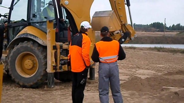 оператор спецтехники спецтехника экскаваторщик бульдозерист