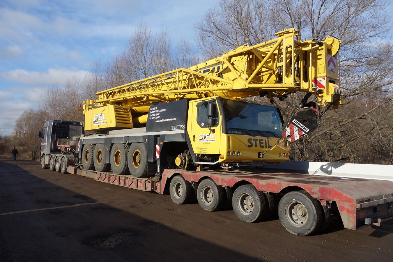 перевозка оборудования и автокрановой техники как тяжеловесных грузов