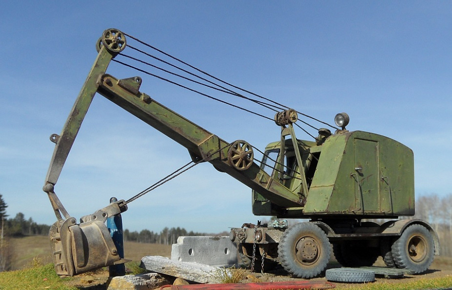 экскаватор Э-255