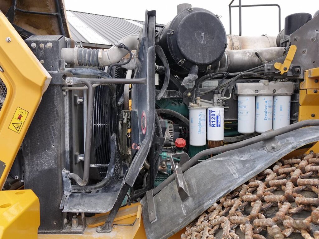 Фронтальный погрузчик Volvo L220G