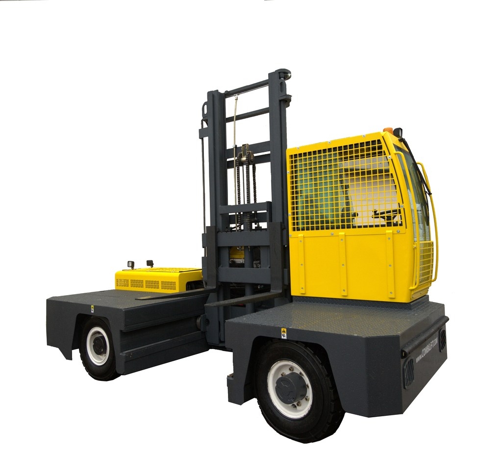 погрузчик с боковым захватом