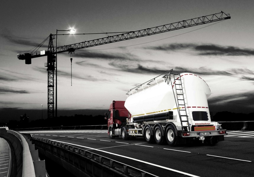 популярные модели прицепов спецтехника Kässbohrer