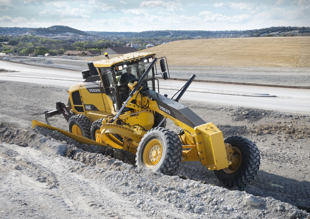 Автогрейдер Вольво G946