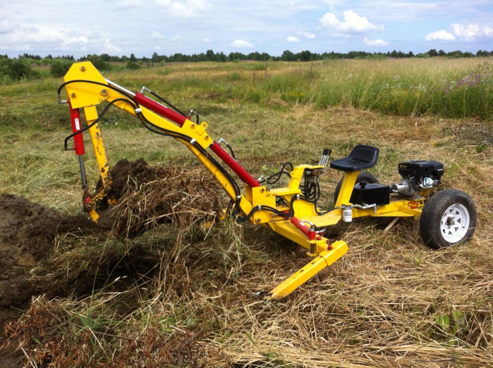 прицепной экскаватор