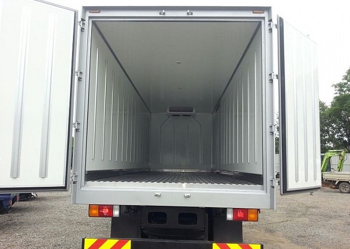 рефрижератор изотермический фургон