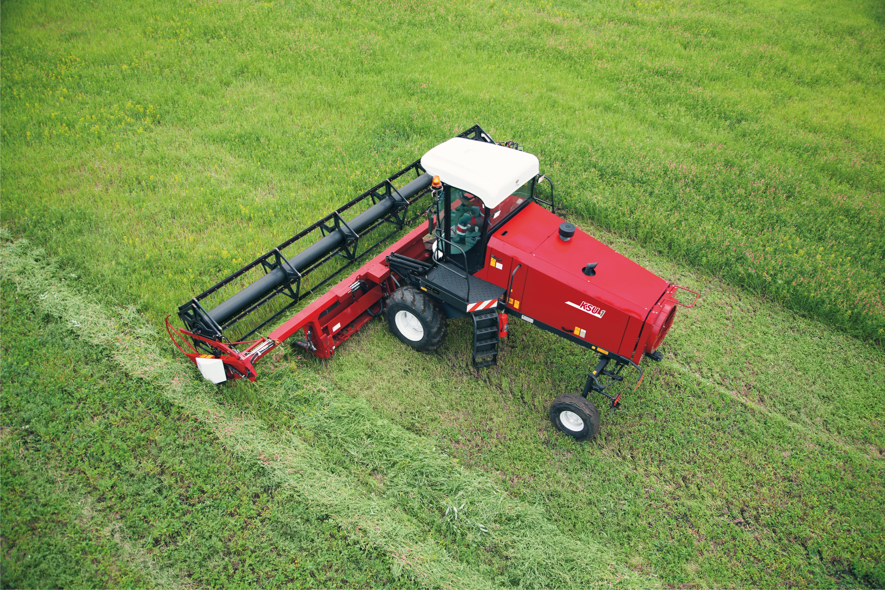 самоходная косилка как сельскохозяйственная спецтехника