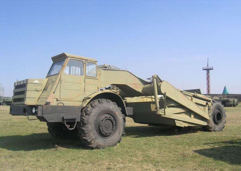 технические характеристики обзор на  самоходный скрепер МоАЗ-6014