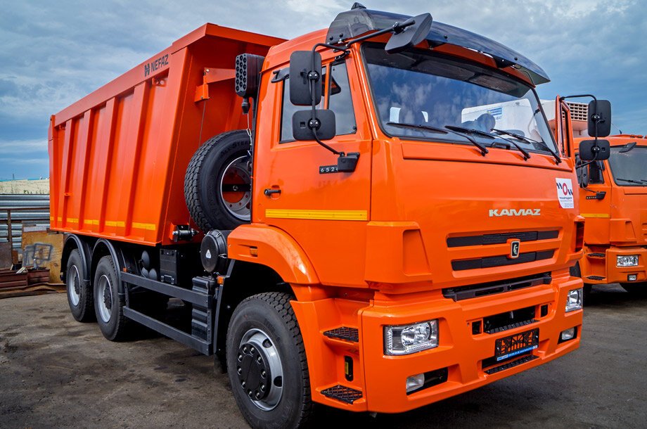 обзор на самосвал КАМАЗ-6520