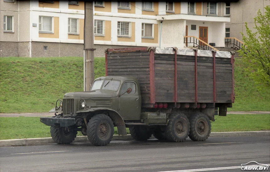 Старый грузовик