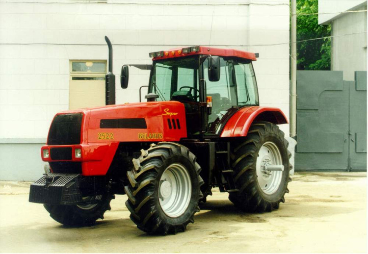 обзор описание трактор Беларус МТЗ-2522