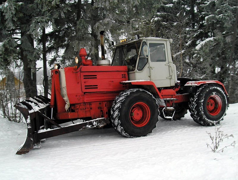 российские трактора  трактора российского производства 