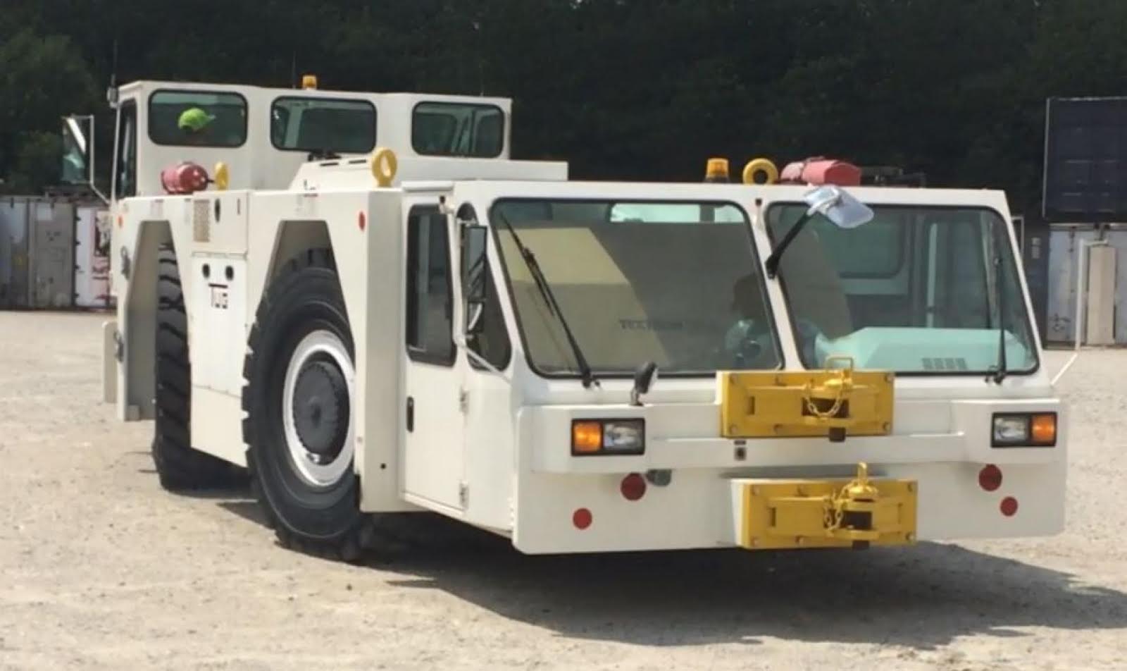 обзор описание модели производители тягачей для работы на аэродромах