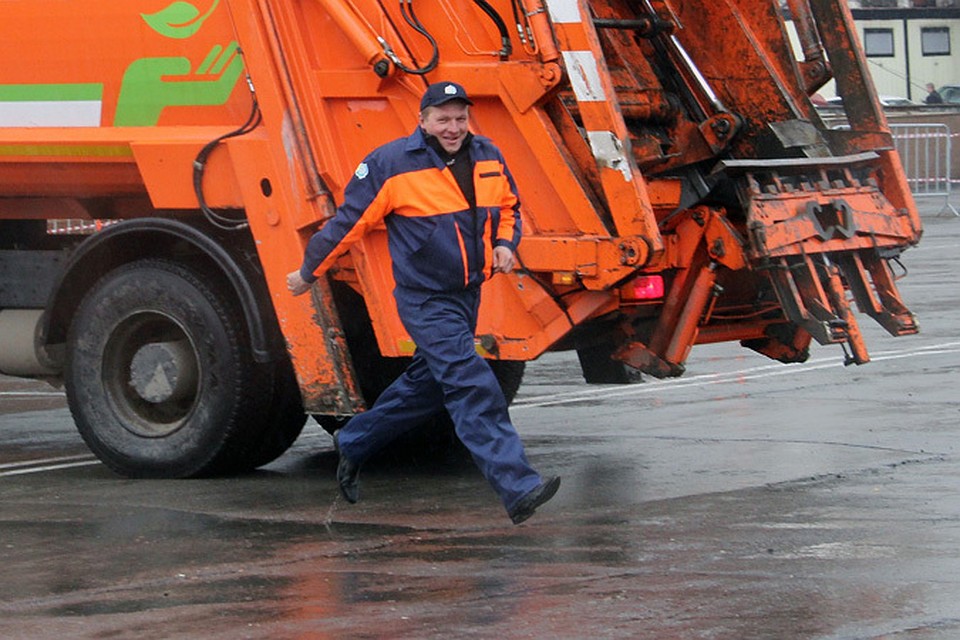 работа водителем коммунально-дорожной спецтехники