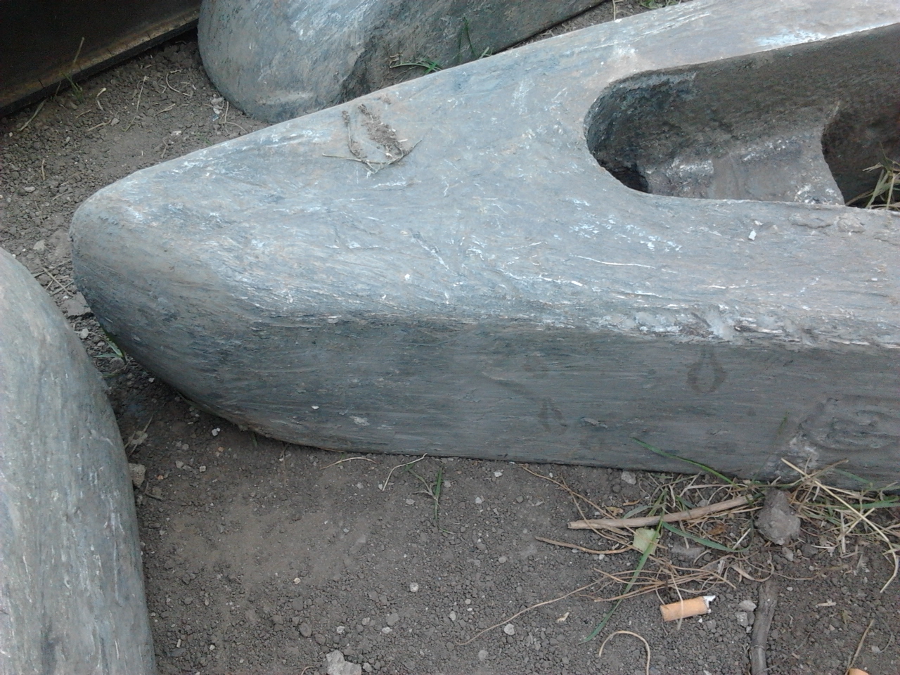 зуб ковша экскаватора